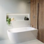 Freestanding Single Ended Right Hand Corner Shower Bath with Chrome Bath Screen 1650 x 780mm - Faro